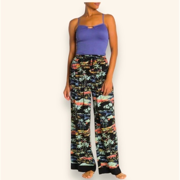 Free People Hawaiian Wide Leg pants NWT Lagoon Black combo - Picture 1 of 11